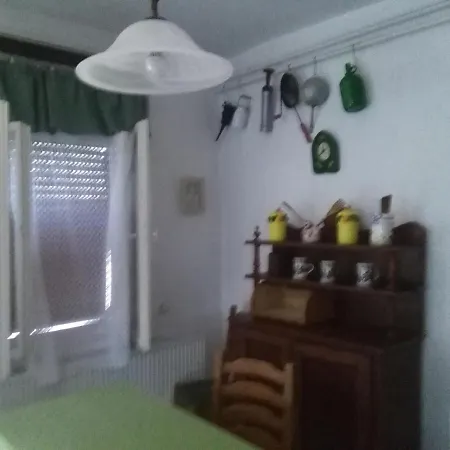 Balatoni Nyaraló Kerttel és Udvarral Nyaraló Siófok